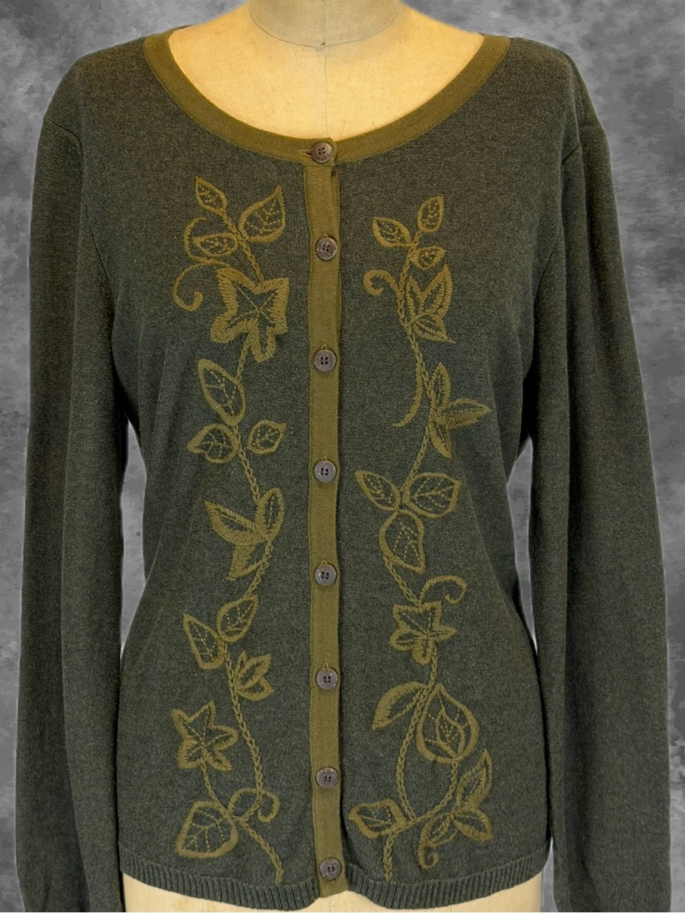 Woodland vine knit sweater cardigan button front 100# cotton moss Forest woods